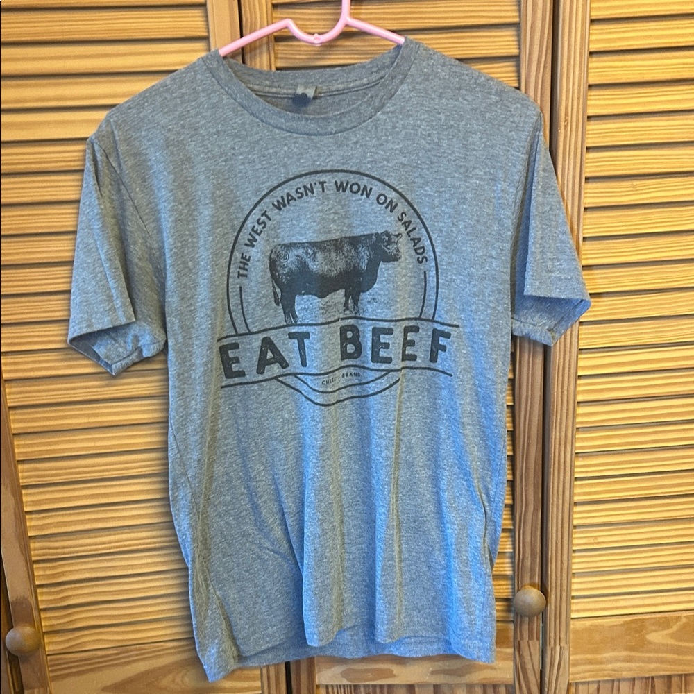 Next Level Apparel Gray 'Eat Beef' Graphic Tee
